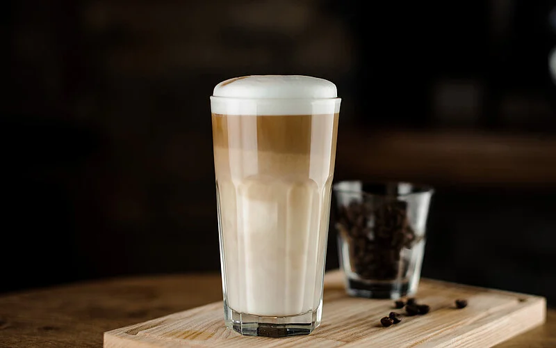 latte macchiato par lobodis